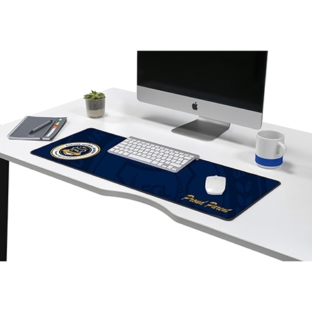 manoeuvre-desk-mat